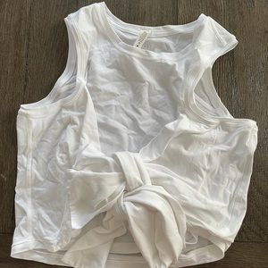 Lululemon Gather and grow tank size 8